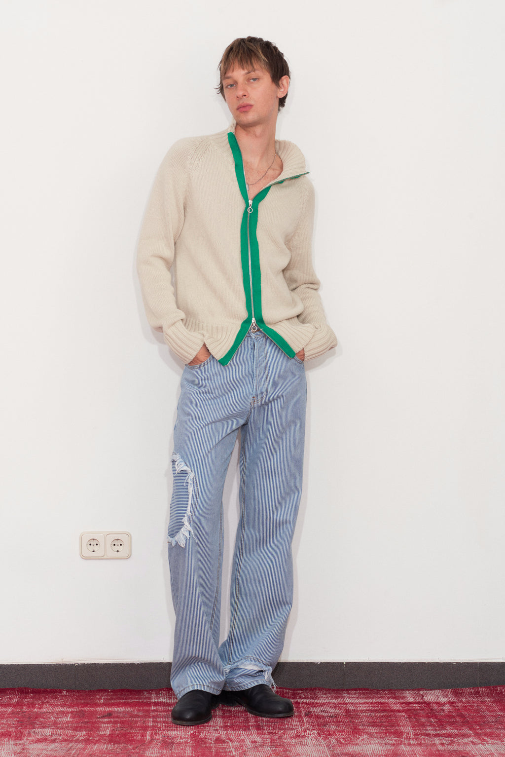 Circle Window Jean Stripe