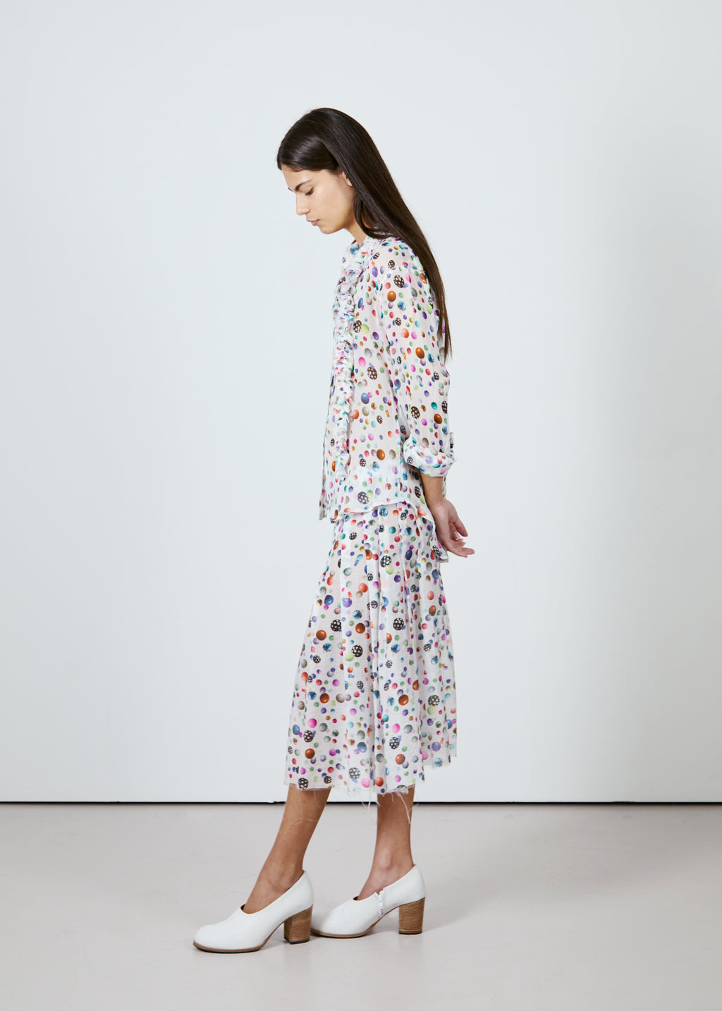 Shower Bead Pleat Around Skirt